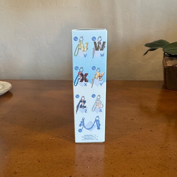 POP MART THE MONSTERS Pin for Love Series- Letter Pendant Blind Box (N-Z) - Picture 14 of 17